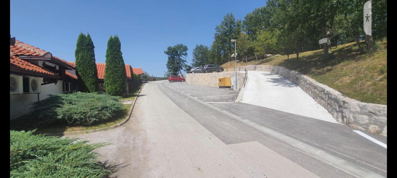 Lux Smestaj Ivanjicki Konaci Ιβάνιτσα Εξωτερικό φωτογραφία